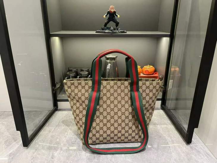 Picture of Gucci Handbags _SKUfw239242506fw